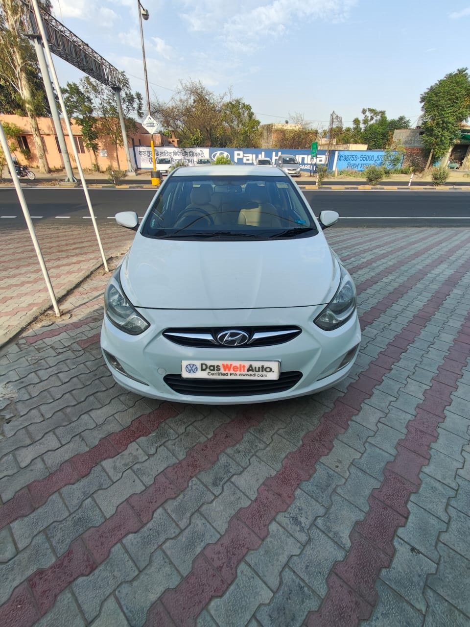 Hyundai Verna(2015-2017) 1.6 Crdi Sx O